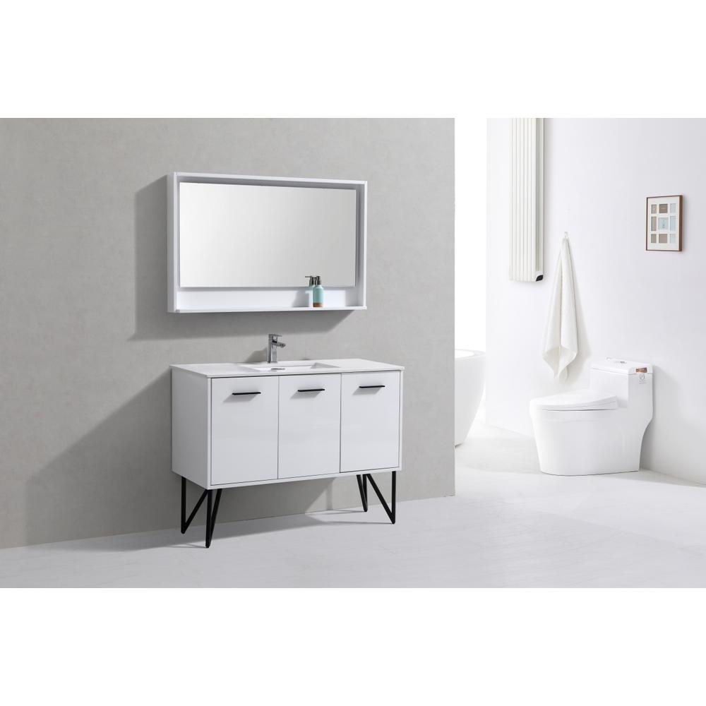 Bosco 48" Modern Bathroom Vanity w/ Quartz Countertop and Matching Mirror. Picture 2