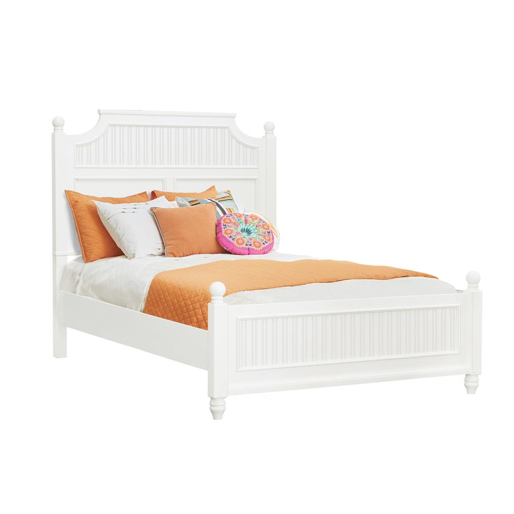 Savannah Queen Poster Bed - White Finish. Picture 5