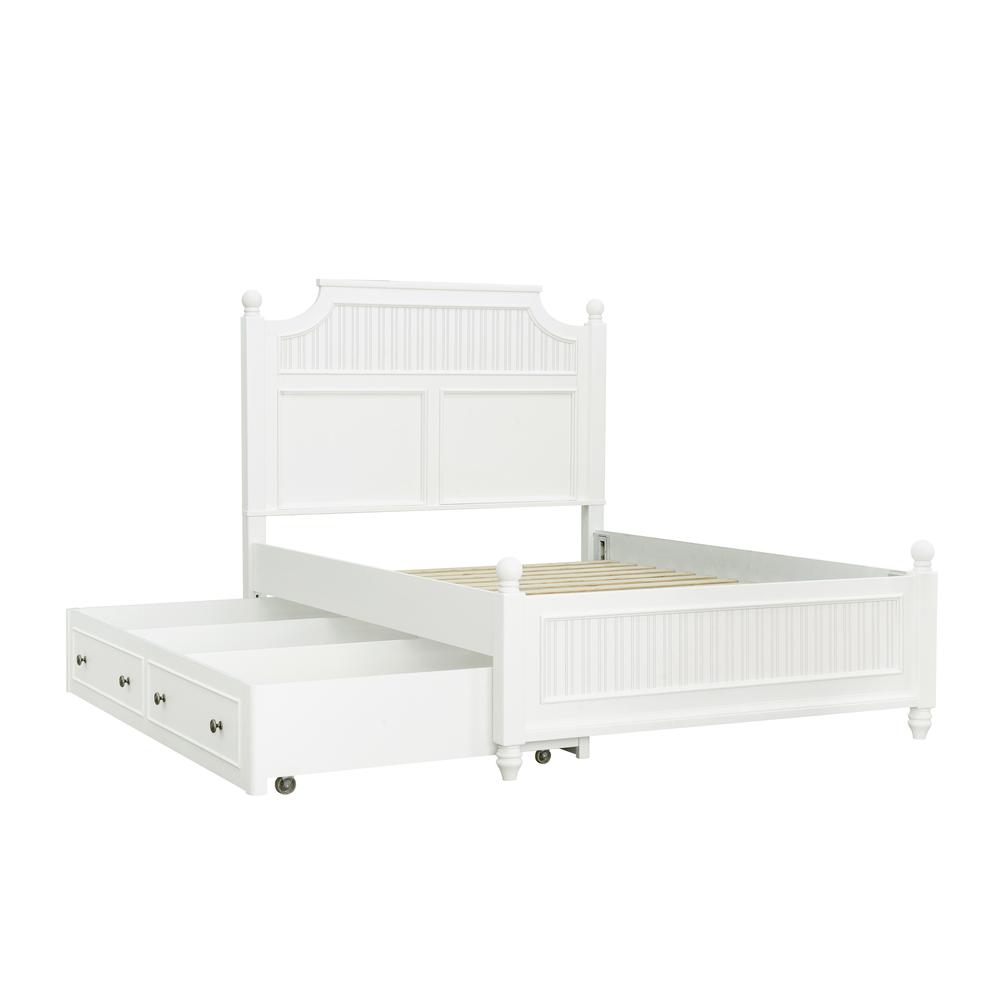 Savannah Full Poster Bed with Trundle - White Finish. Picture 4