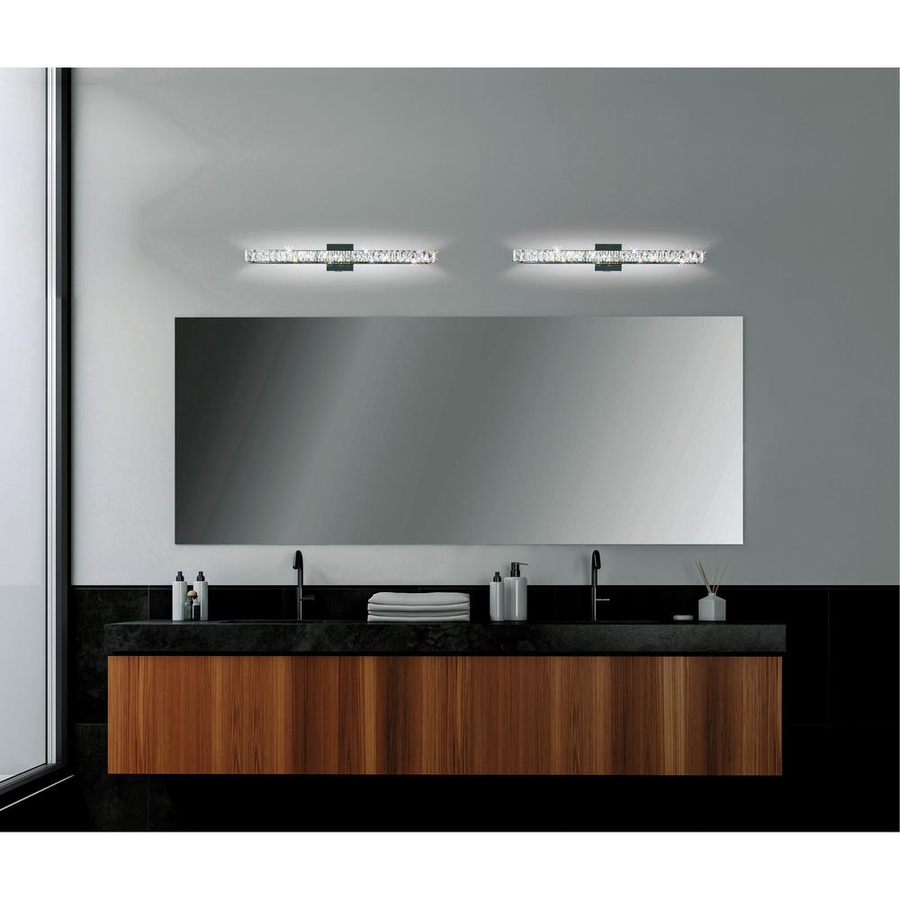 Milan LED Vanity Light With Chrome Finish. Picture 4
