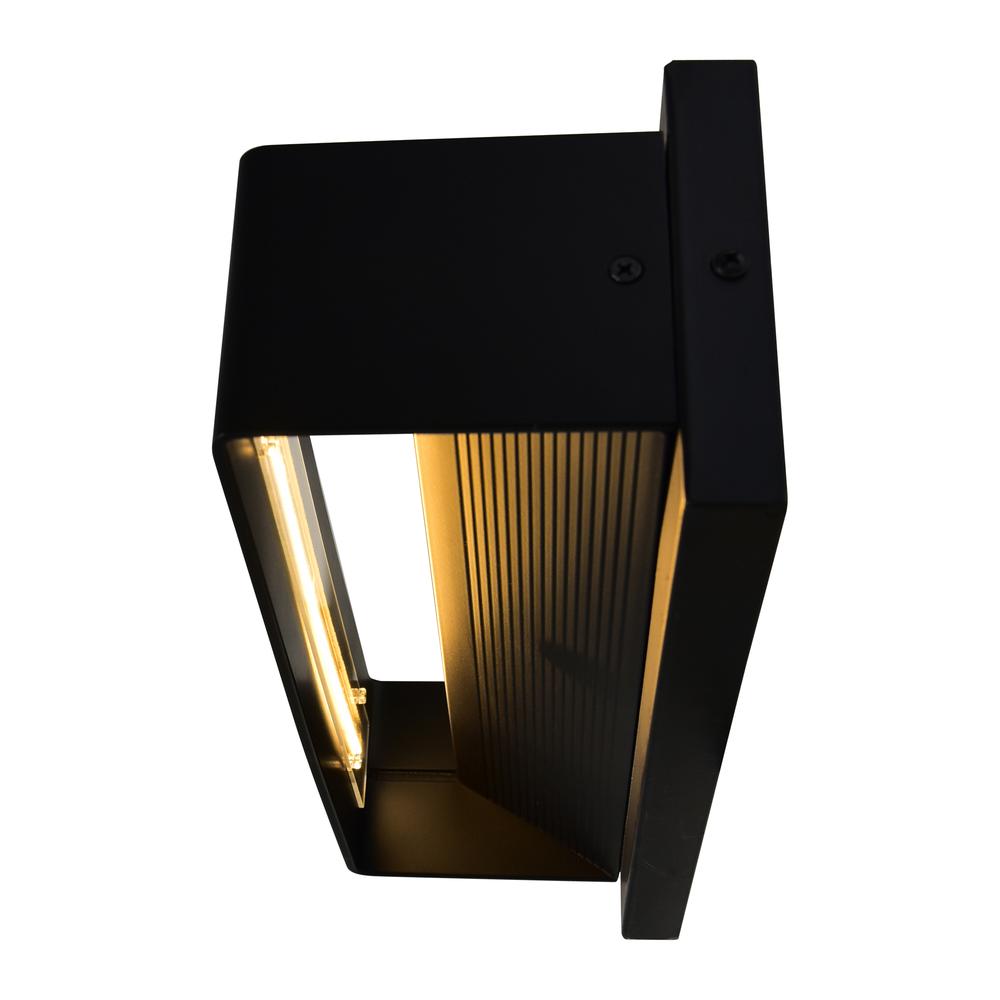 Lilliana LED Wall Sconce With Black Finish. Picture 4