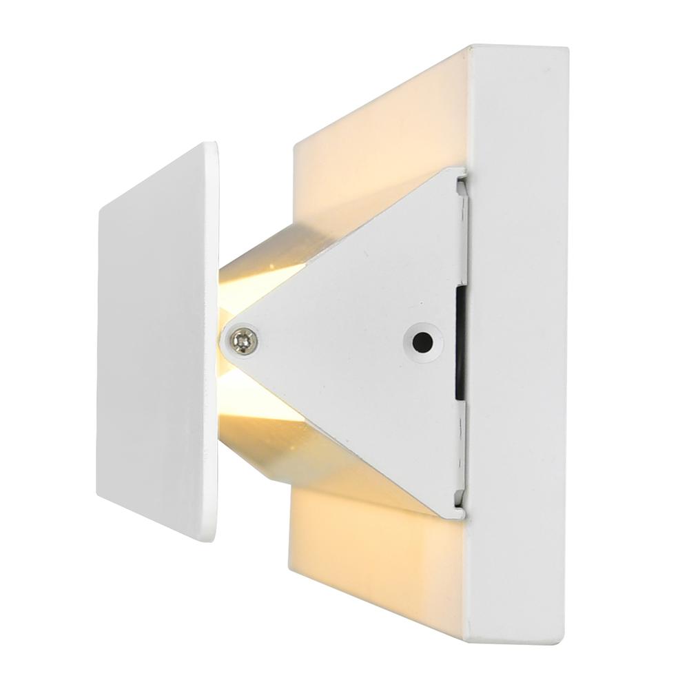 Lilliana LED Wall Sconce With White Finish. Picture 3