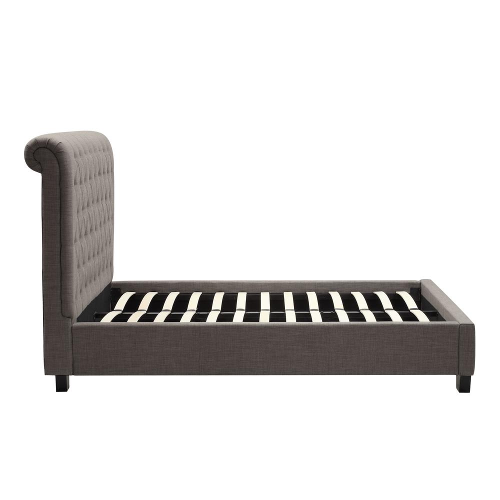 Royal Tufted Platform Bed in Dolphin Linen. Picture 3