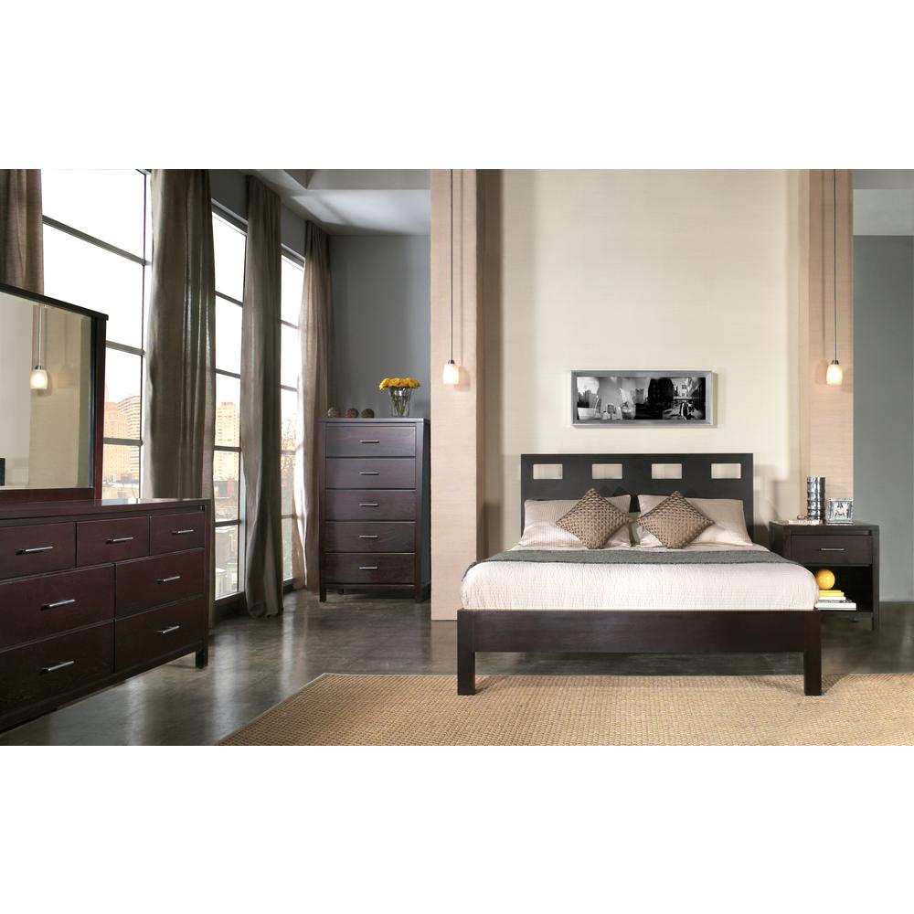 Riva Wood Platform Bed in Espresso. Picture 4