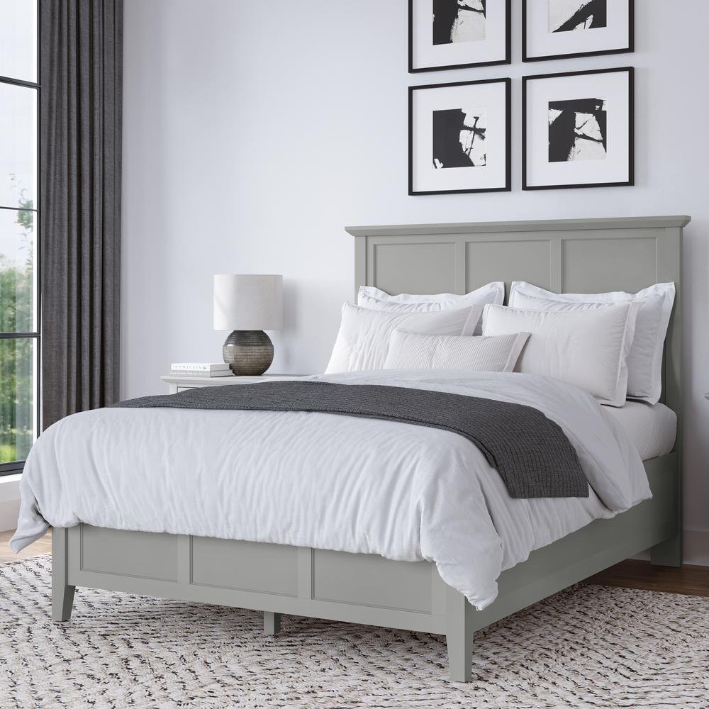 Grace Three Panel Bed in Elephant Grey. Picture 1