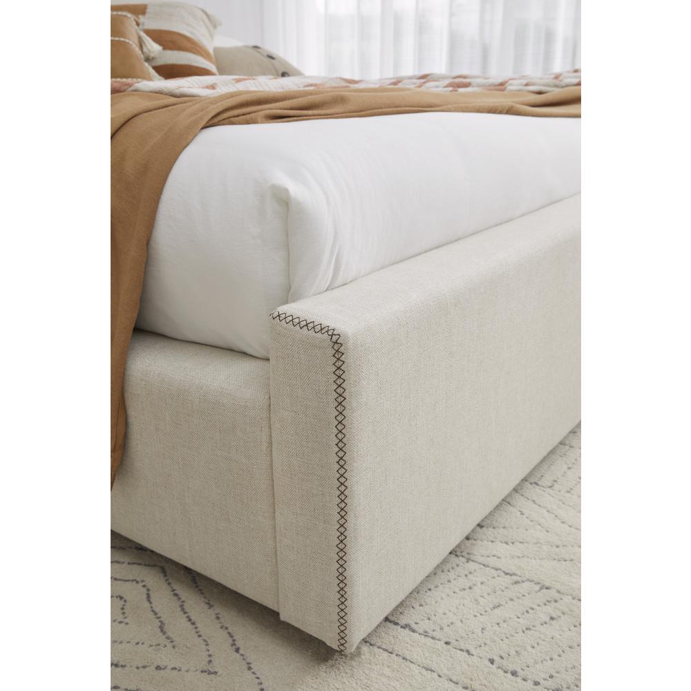 Louis Upholstered Platform Bed in Natural Linen. Picture 4