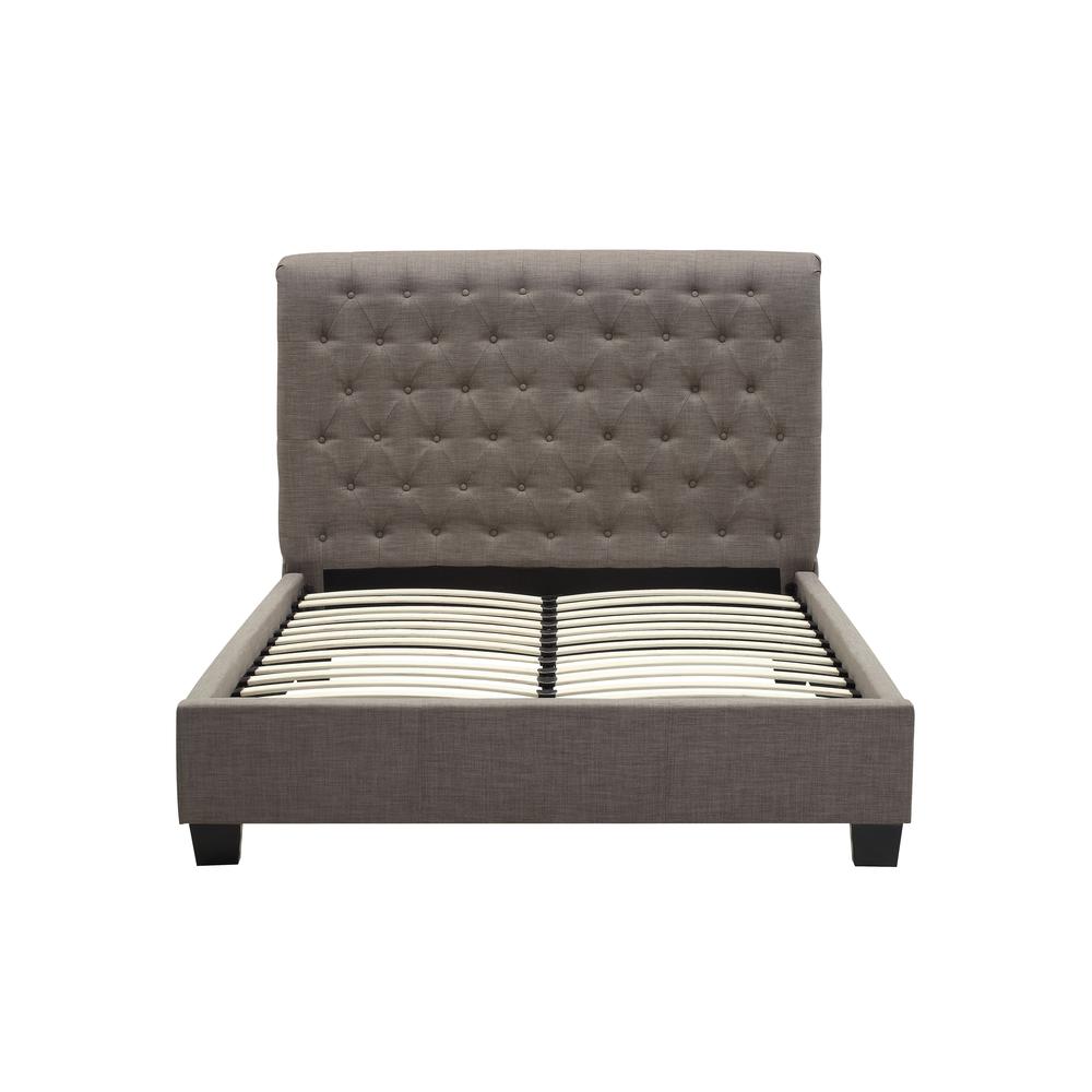 Royal Tufted Platform Bed in Dolphin Linen. Picture 5