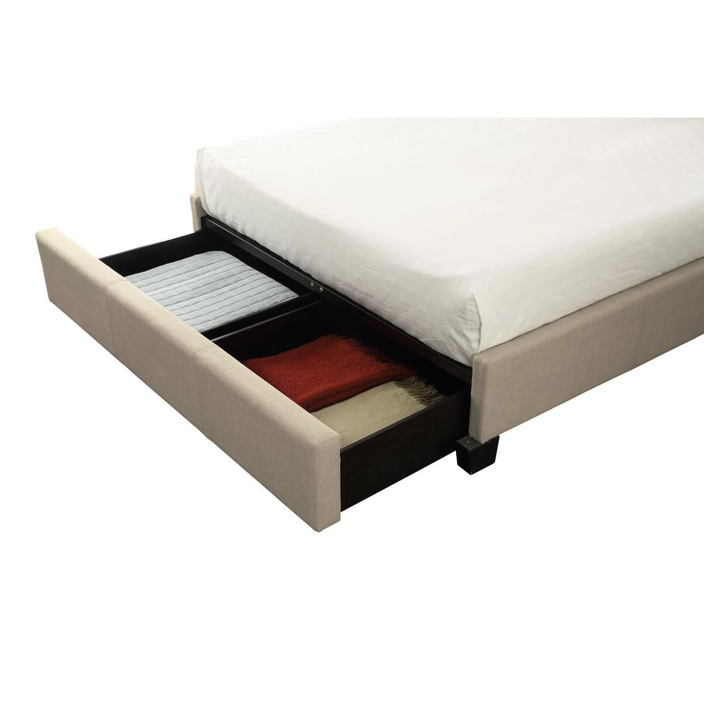 Tavel Nailhead Footboard Storage Bed in Toast Linen. Picture 7