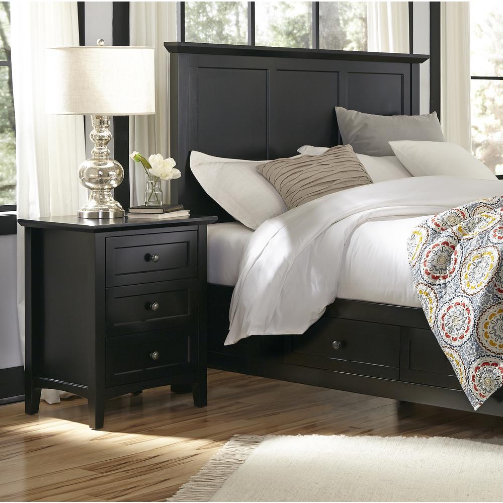 Paragon Three-Drawer Nightstand in Black. Picture 2