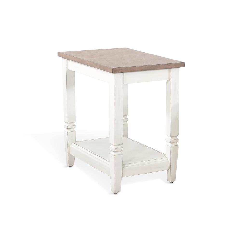Sunny Designs Pasadena Farmhouse Mahogany Chair Side Table in Off White. Picture 1