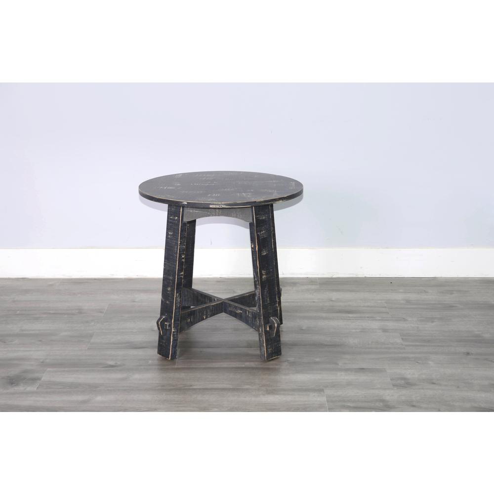Sunny Designs Marina Farmhouse Mahogany Wood End Table in Black Sand. Picture 2