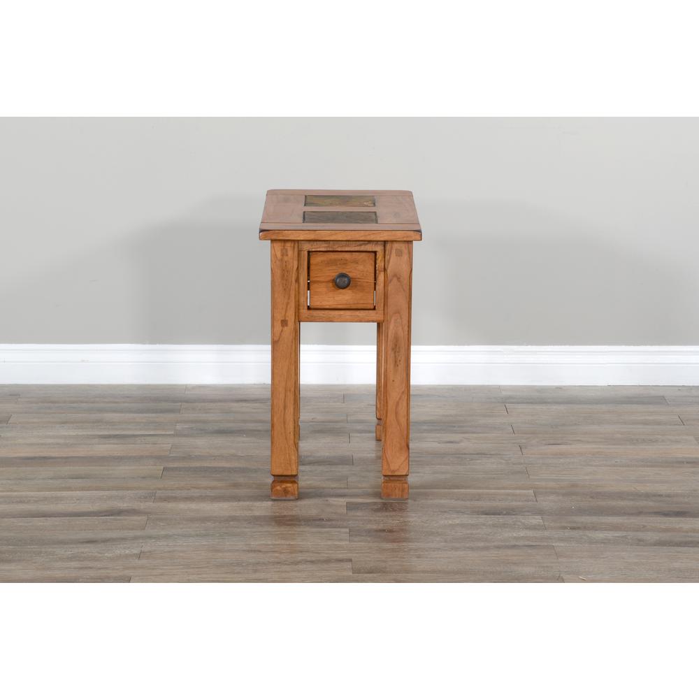 Sunny Designs Sedona 15" Transitional Wood Chair Side Table in Rustic Oak. Picture 3