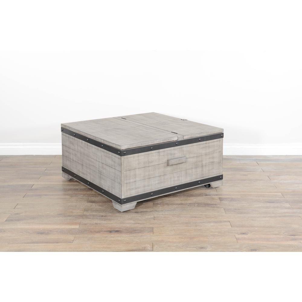 Sunny Designs Mahogany Wood Coffee Table with Lift Top and Casters - Alpine Gray. Picture 4