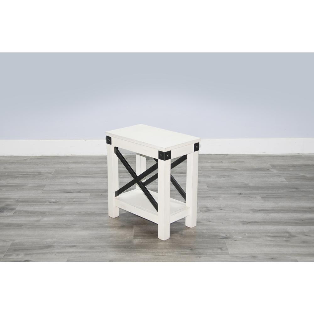 Sunny Designs Bayside White Wood Chair Side Table. Picture 2