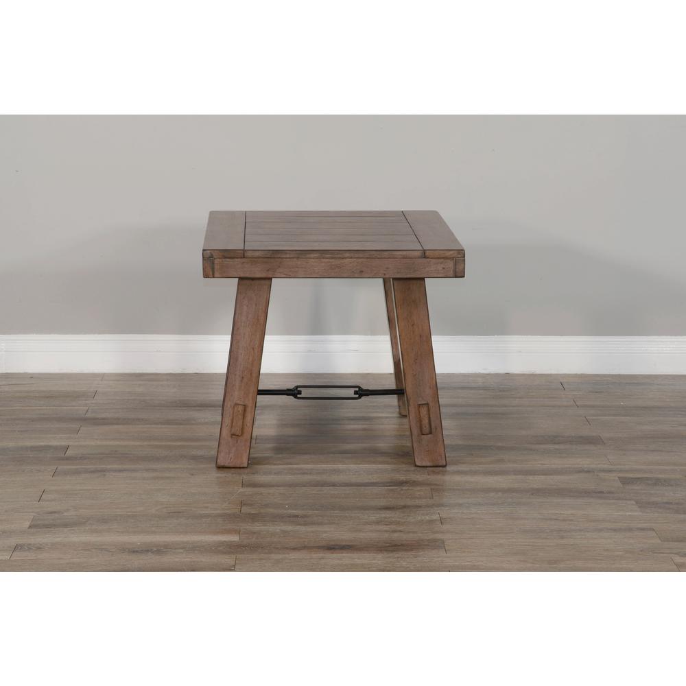 Sunny Designs Doe Valley 25" Mahogany Wood End Table in Taupe Brown. Picture 3