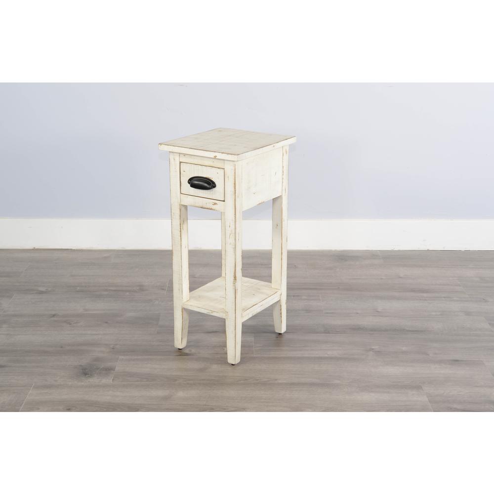 Sunny Designs White Sand Chair Side Table. Picture 5