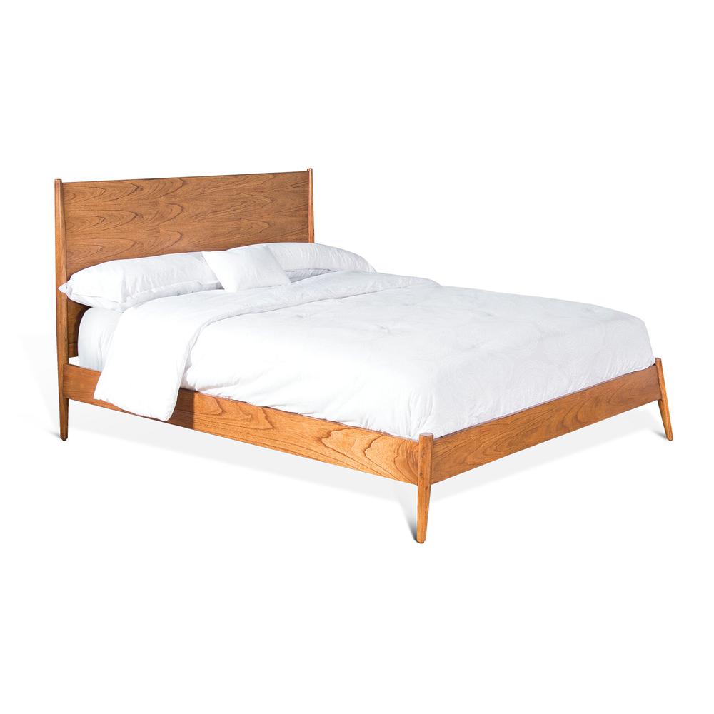 Sunny Designs American Modern Eastern King Bed. Picture 1