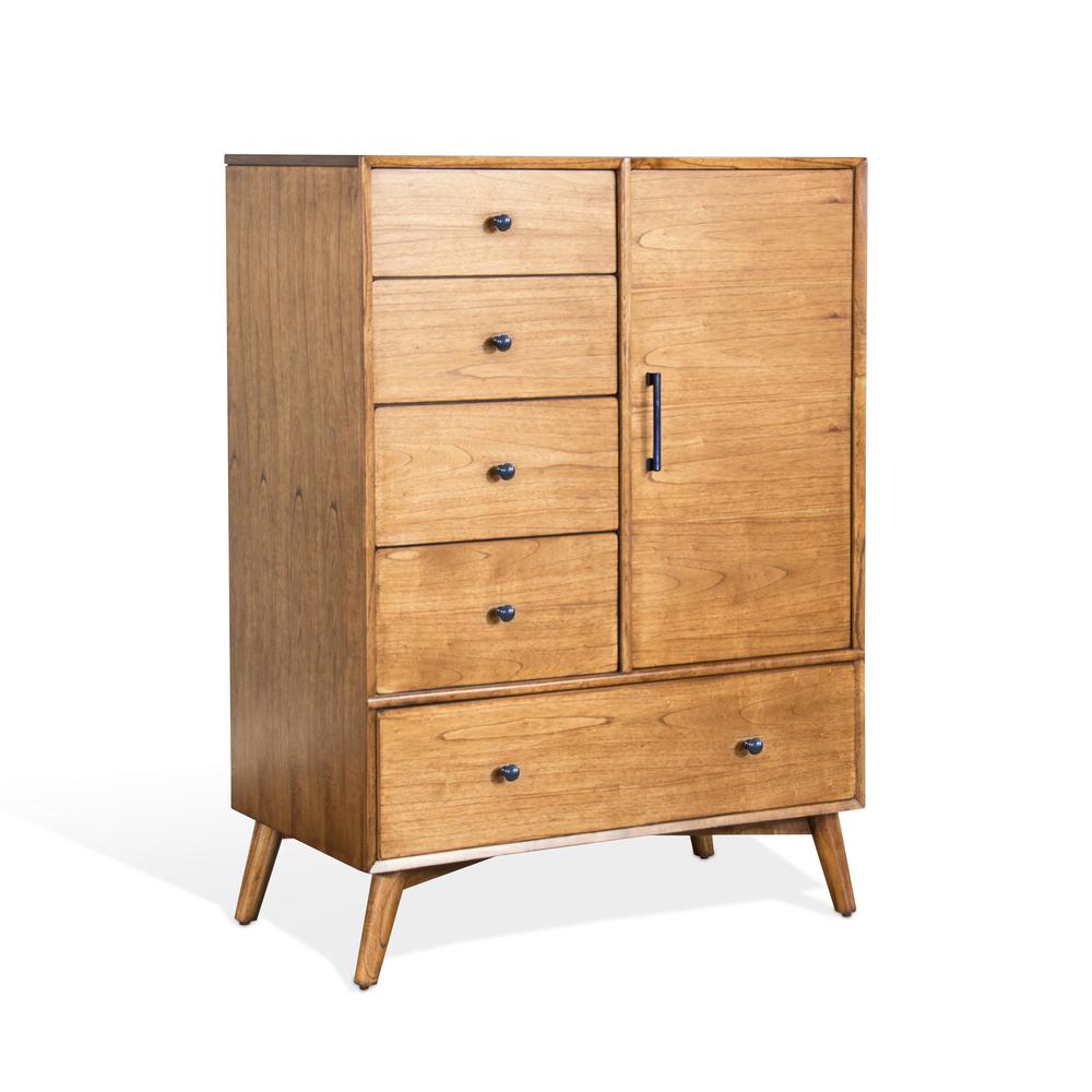 Sunny Designs American Modern Chest. Picture 1