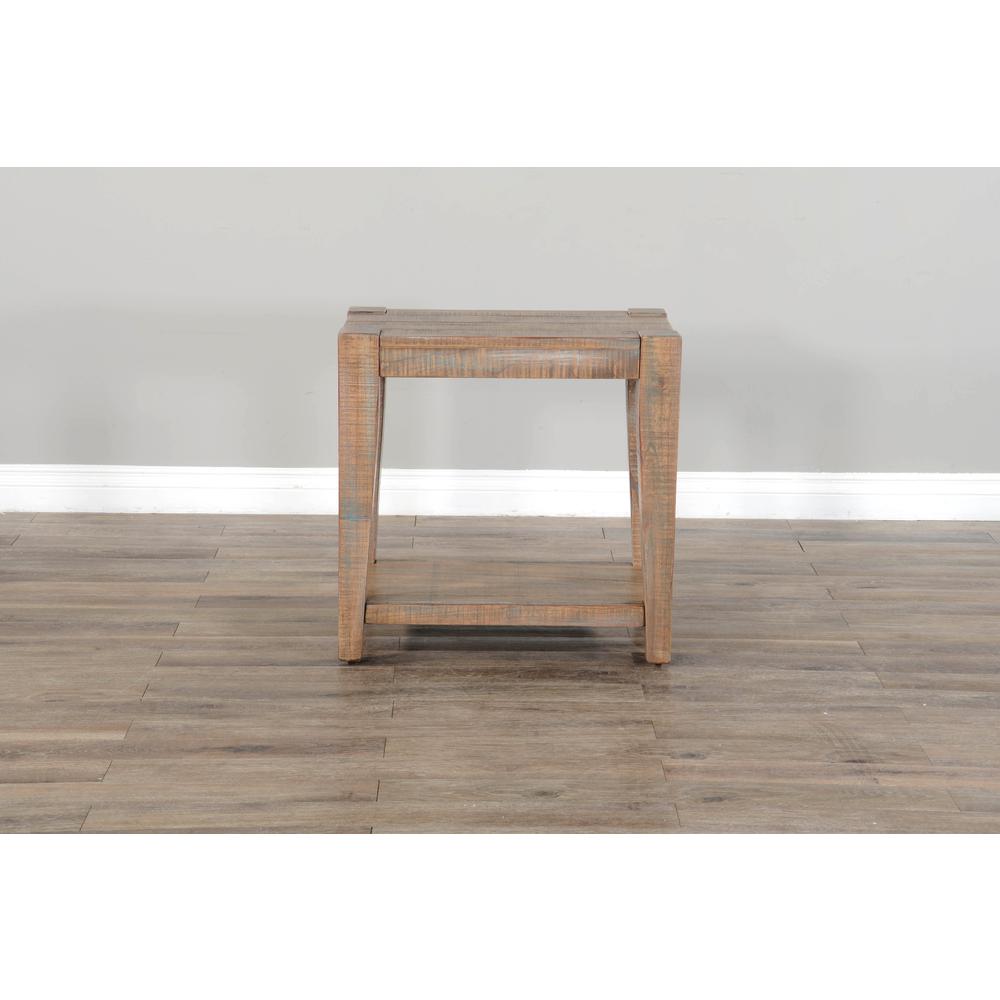 Sunny Designs 25" Modern Mindi Wood Chair Side Table in Weathered Brown. Picture 2