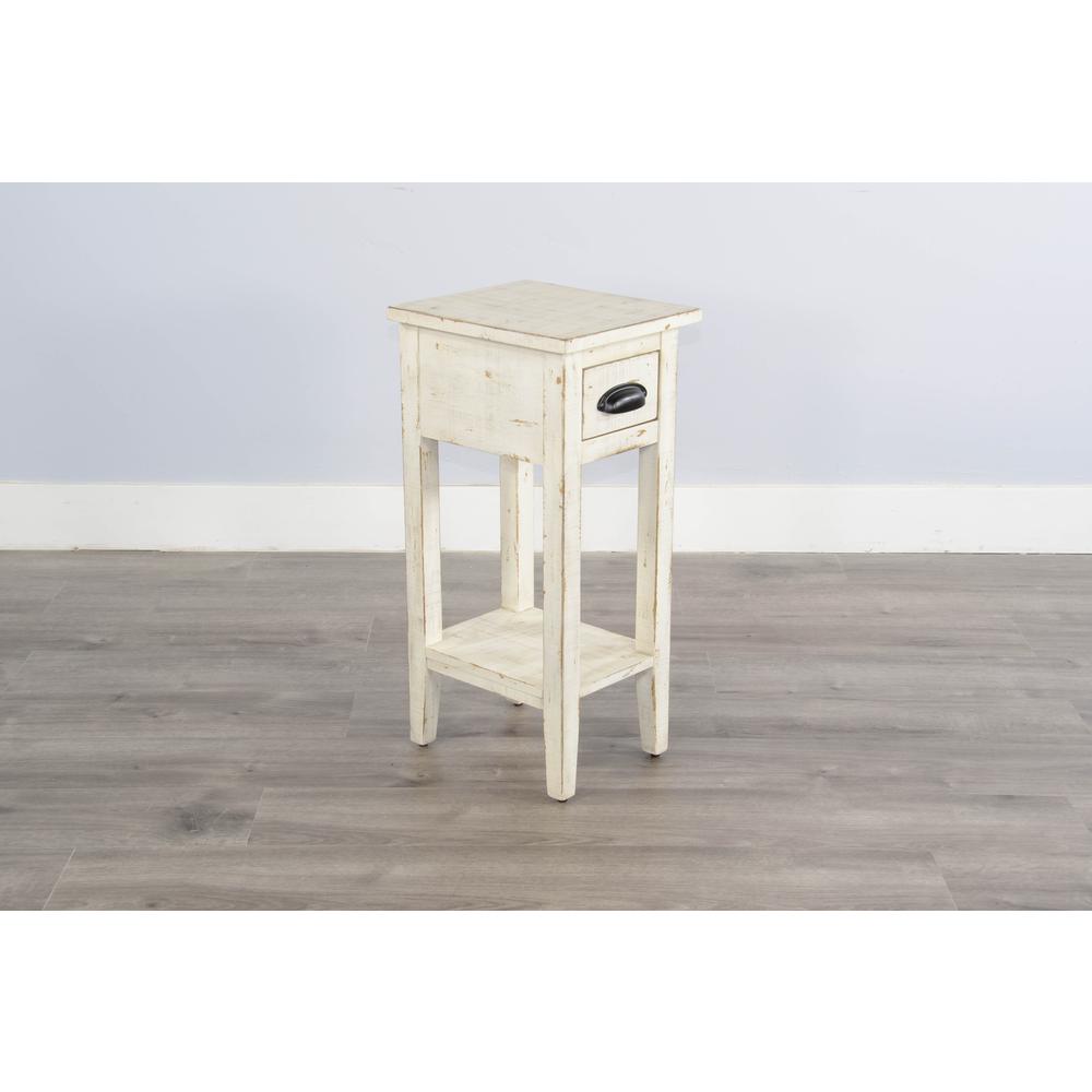 Sunny Designs White Sand Chair Side Table. Picture 3