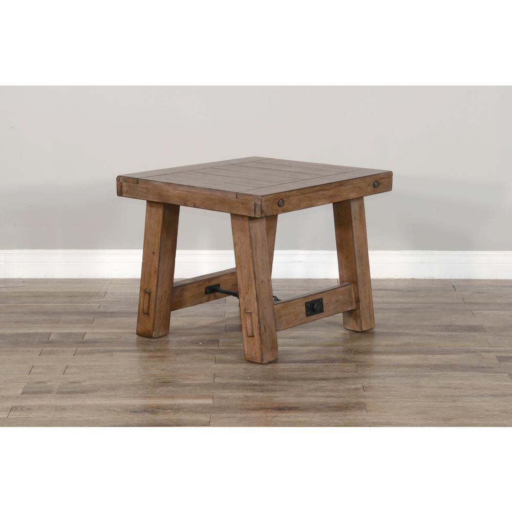 Sunny Designs Doe Valley 25" Mahogany Wood End Table in Taupe Brown. Picture 4