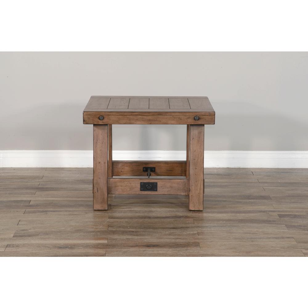 Sunny Designs Doe Valley 25" Mahogany Wood End Table in Taupe Brown. Picture 2