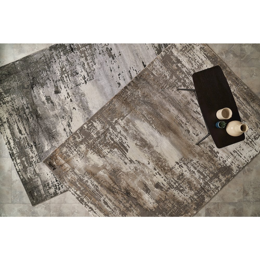 Spectrum 5' x 8' Area Rug, Black & Gray. Picture 4