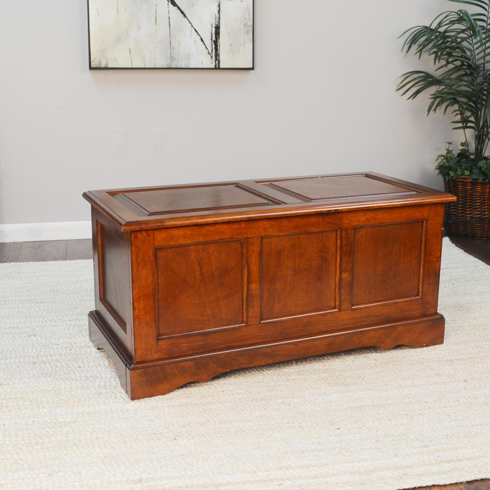 Camden Blanket Chest - Chestnut. Picture 8