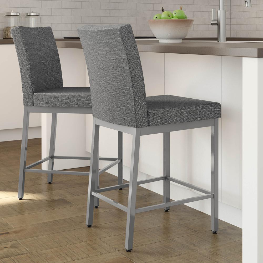 Perry 26 in. Counter Stool. Picture 6