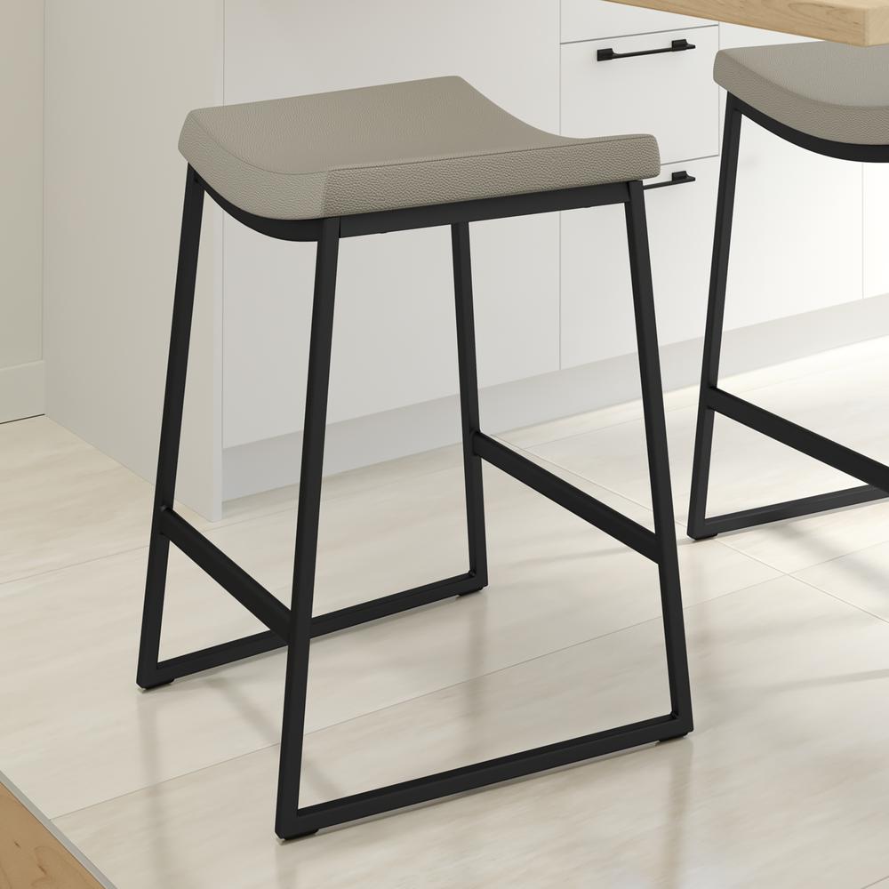 David 26 in. Counter Stool. Picture 6