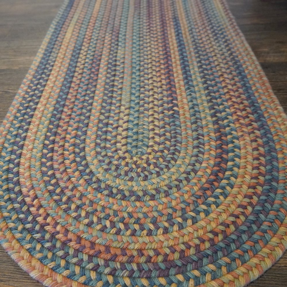 Timeless Wool Braid Runner- Catalina Multi - 2' x 9'. Picture 2