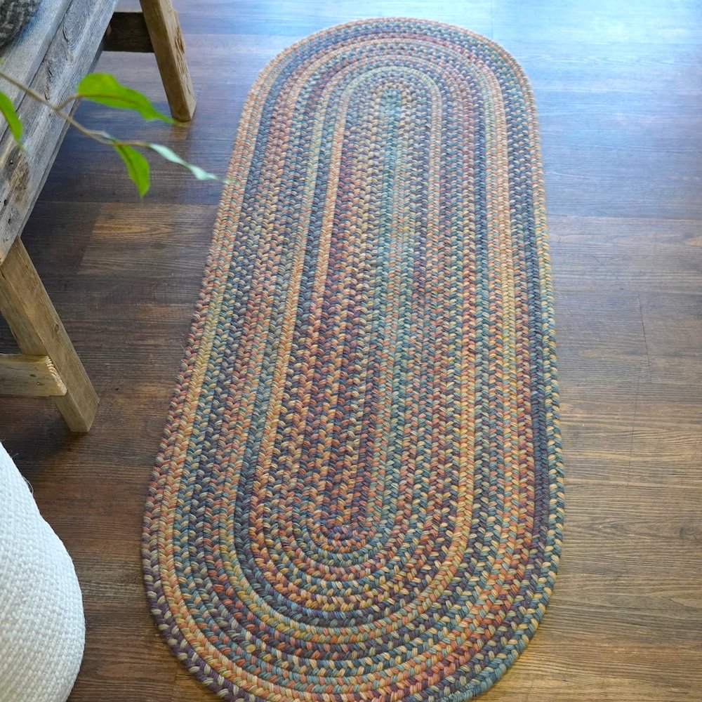 Timeless Wool Braid Runner- Catalina Multi - 2' x 9'. Picture 6