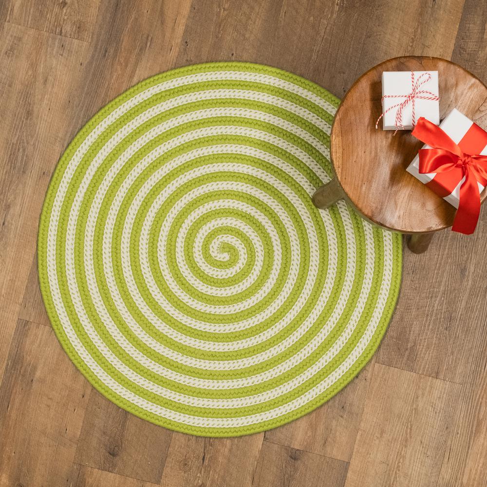 Candy Cane Rugs - Green 45” x 45”. Picture 5