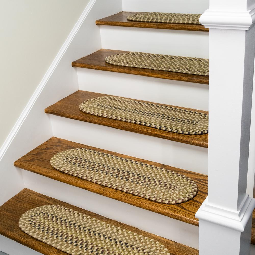 Charlesgate Stair Treads GE63A008X028-4. Picture 1