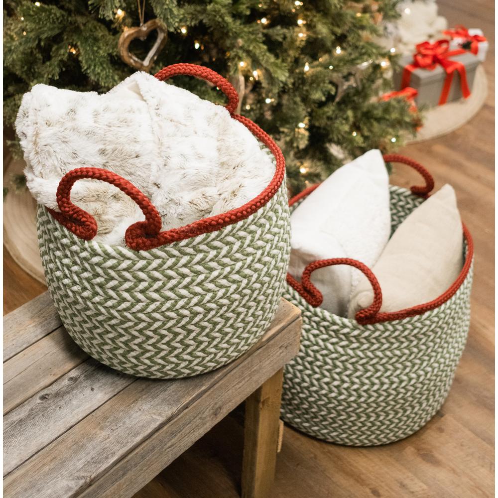 Kringle Christmas Floor Basket - Wreath Green 18"x18"x16". Picture 6