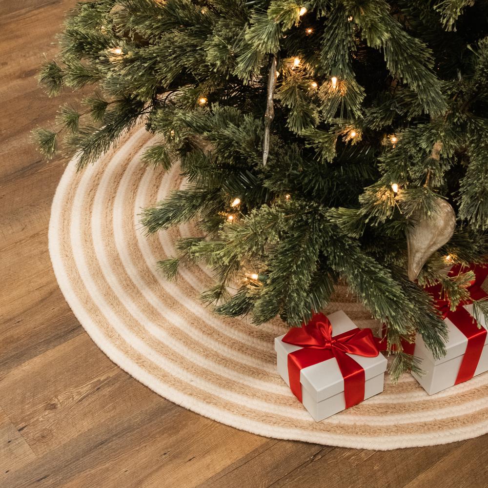 Cozy Wool Shag Holiday Tree Skirt - Natural 50” x 50”. Picture 4