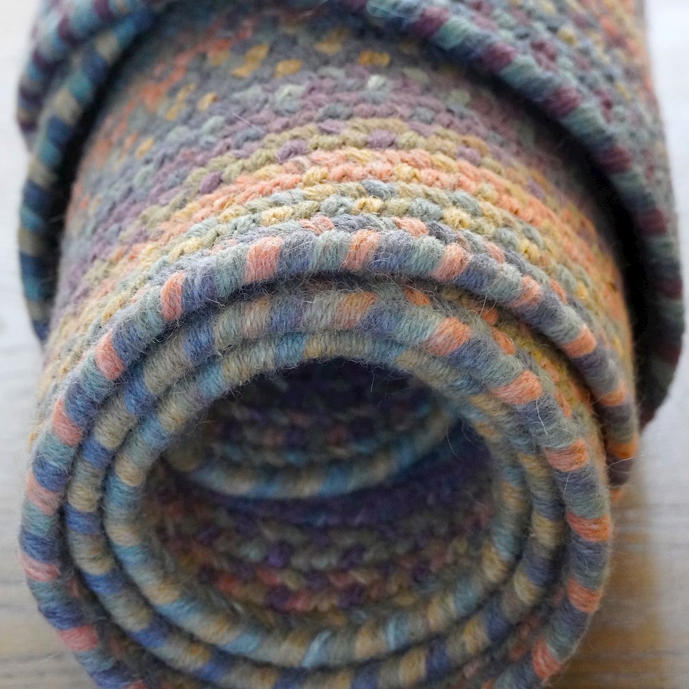 Timeless Wool Braid - Catalina Multi - 3' x 5'. Picture 8