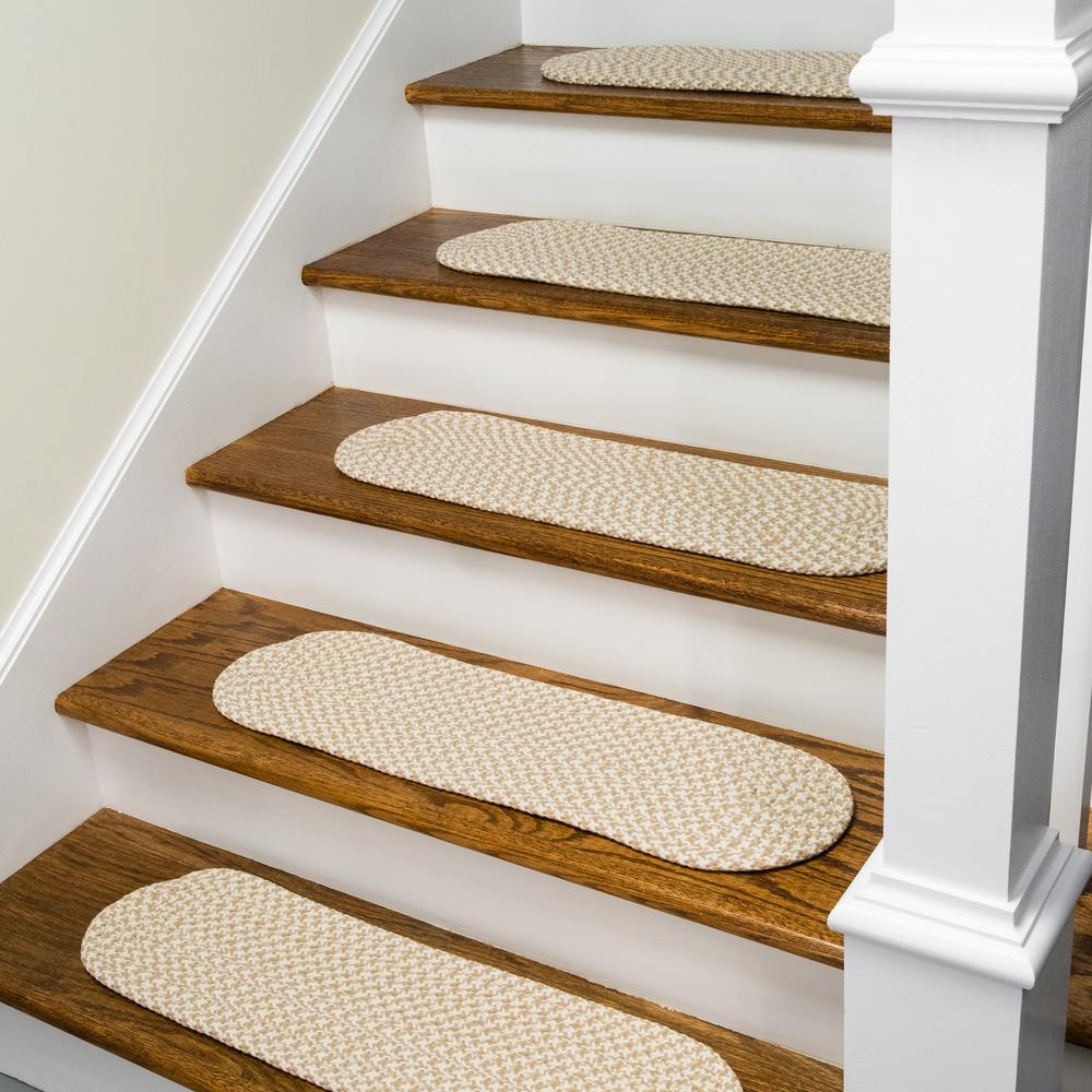 Milton Houndstooth Tweed Stair Treads ON89A008X028-7. Picture 1