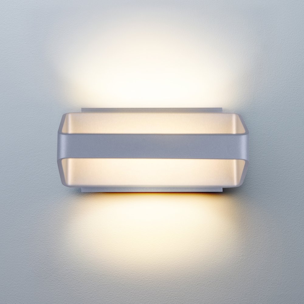 Up-Down integrated LED Wall Sconce Light in Silver. Picture 2