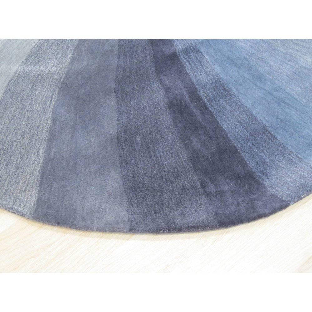 Blue Hand-Tufted Wool Contemporary Swirl Rug, 4' Round. Picture 2