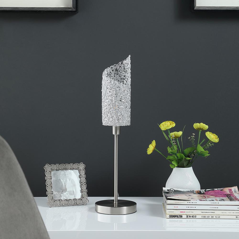 22" In Aldo Upright Concave Aluminum Brush Silver Table Lamp. Picture 3