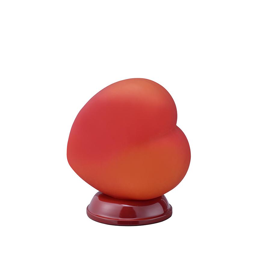 8.4" In Red Heart Shape Table Lamp. Picture 1