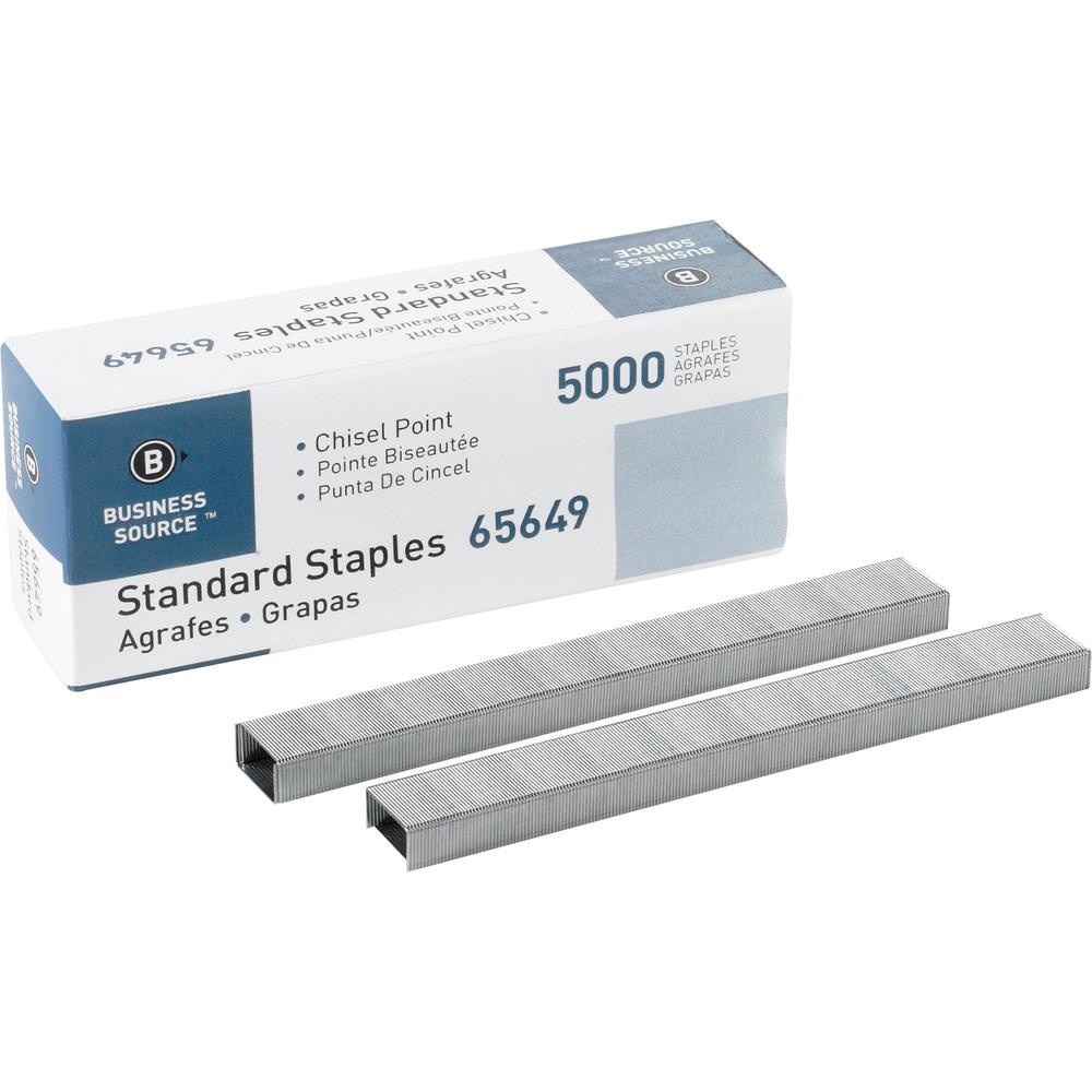 Business Source Chisel Point Standard Staples - 210 Per Strip - 1/4" Leg - 1/2" Crown - Holds 30 Sheet(s) - Chisel Point - Silver5000 / Box. The main picture.