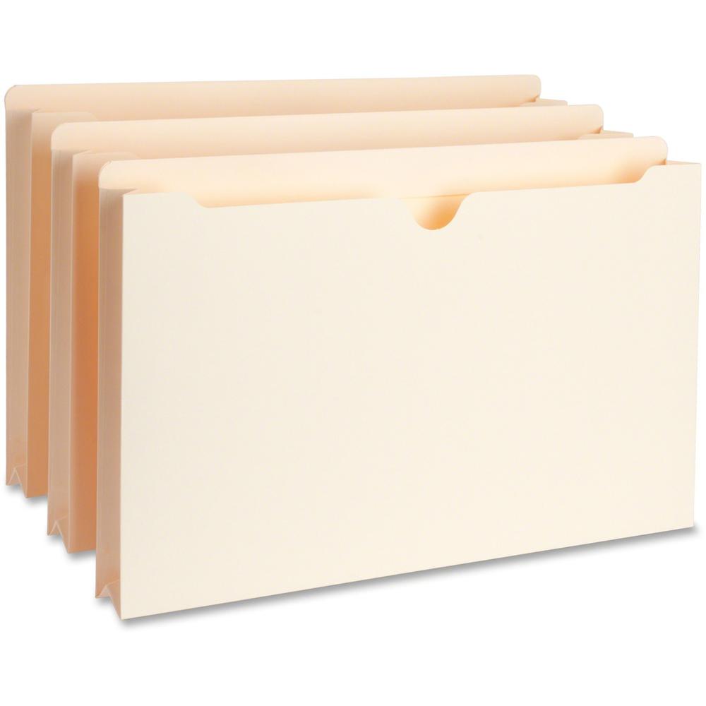Business Source Straight Tab Cut Legal Recycled File Pocket - 8 1/2" x 14" - 1 1/2" Expansion - Manila - 10% Recycled - 50 / Box. Picture 1