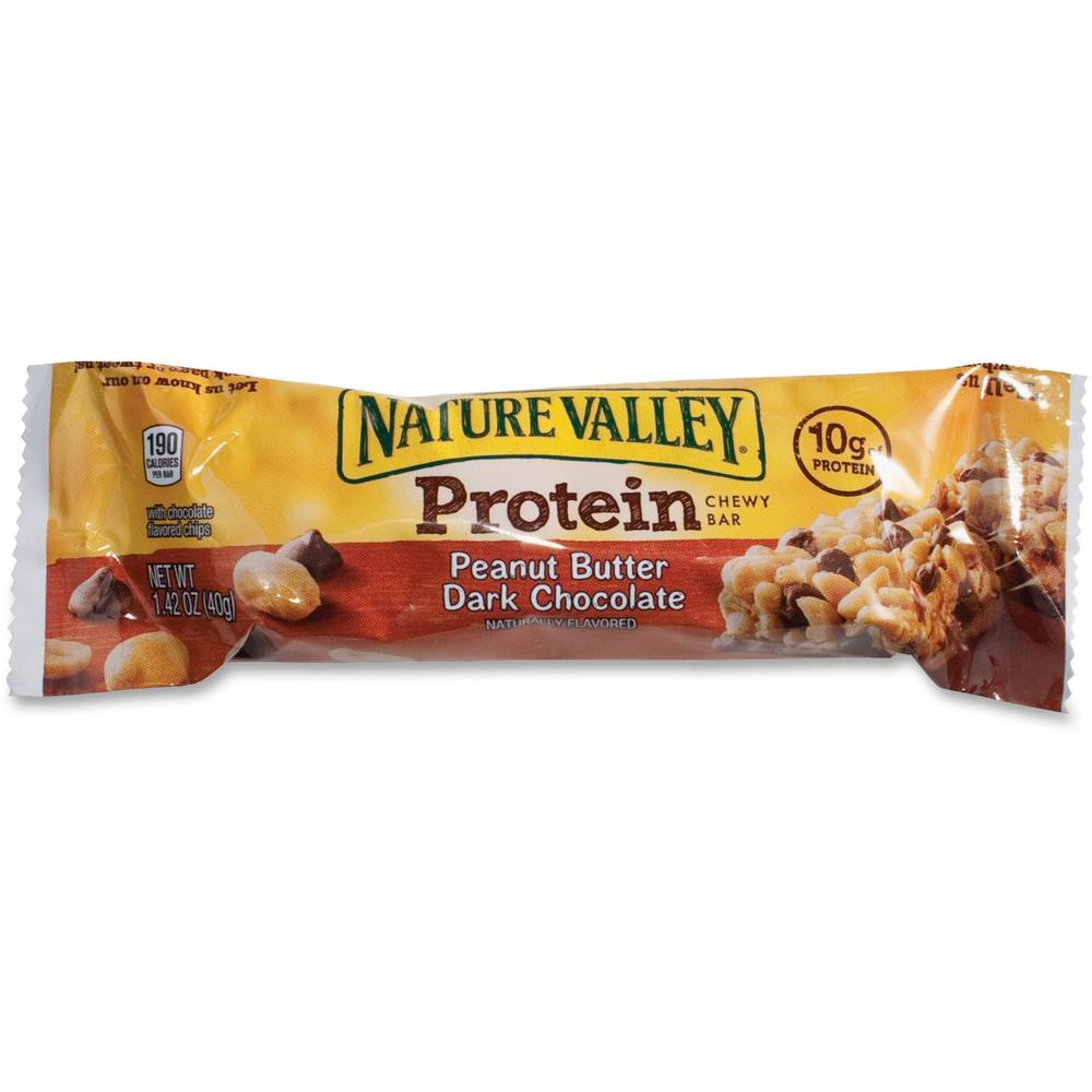 NATURE VALLEY Peanut Butter Protein Bar - Peanut Butter, Dark Chocolate - 1.42 oz - 16 / Box. Picture 1