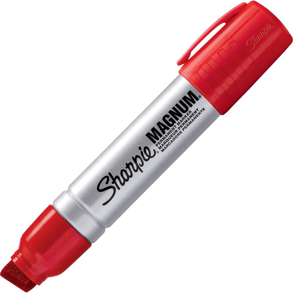 Sharpie Magnum Permanent Marker - Jumbo Marker Point - 15.87 mm Marker Point Size - Chisel Marker Point Style - Red - Silver Plastic Barrel - Felt Tip - 12 / Box. Picture 1