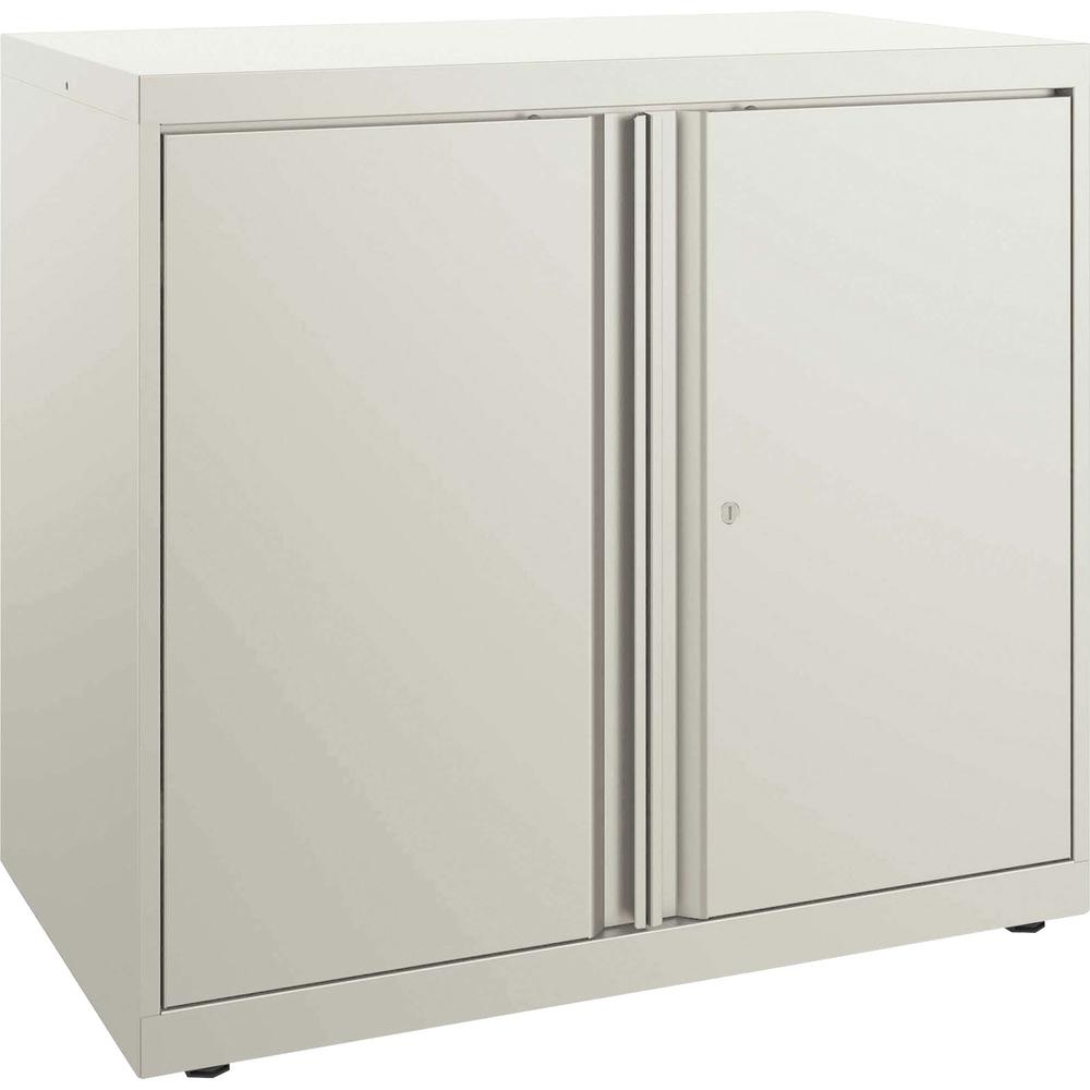 HON Flagship HFMSC182830RWB Storage Cabinet - 30" x 28" - Lockable, Leveling Glide, Removable Lock, Key Lock, Modular - Loft - Loft. Picture 1