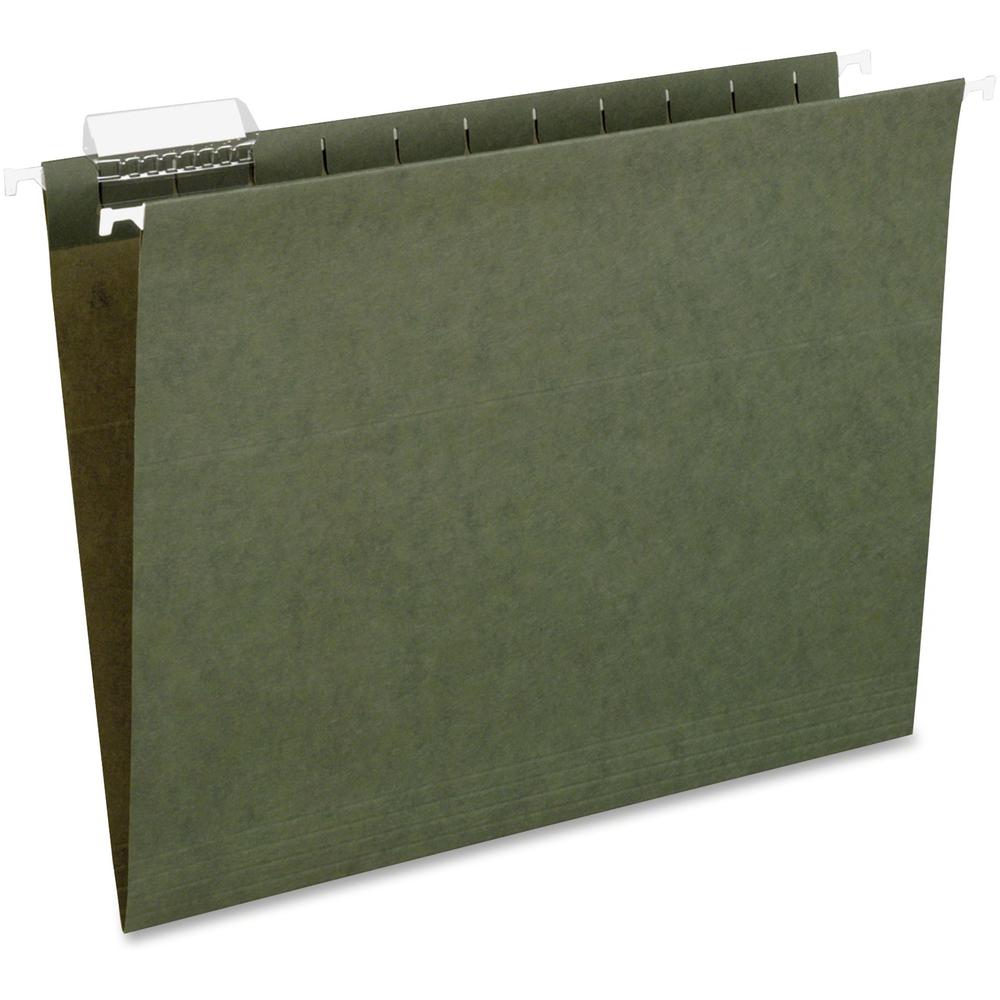 Pendaflex Essentials 1/5 Tab Cut Letter Recycled Hanging Folder - 8 1/2" x 11" - Standard Green - 100% Recycled - 25 / Box. Picture 1