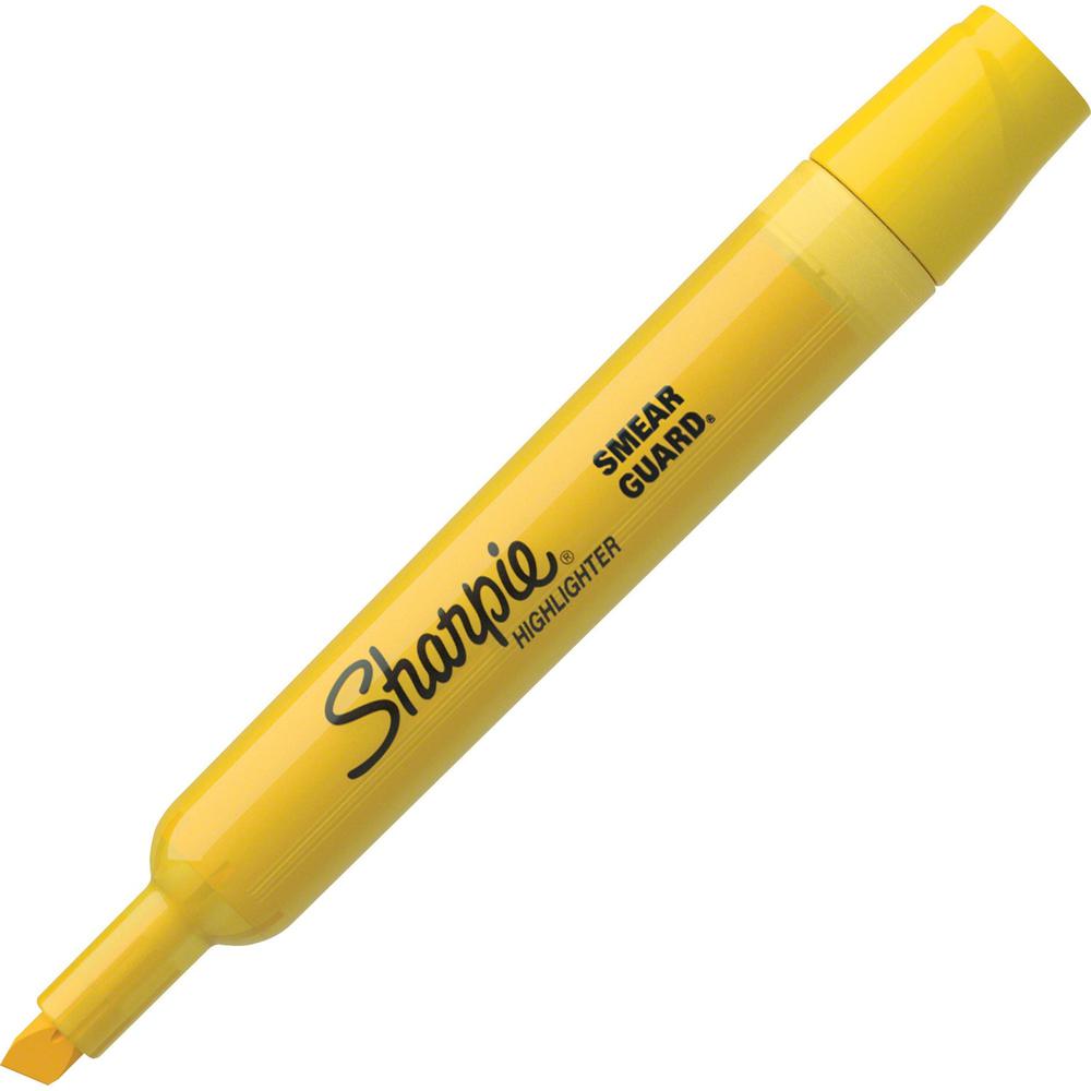 Sharpie SmearGuard Tank Style Highlighters - Broad Marker Point - Chisel Marker Point Style - Yellow - Yellow Barrel - 1 Dozen. Picture 1
