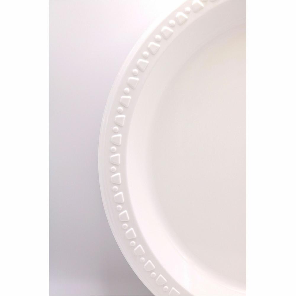 Tablemate 9" Plastic Plates - 9" Diameter - White - 125 / Pack. Picture 4